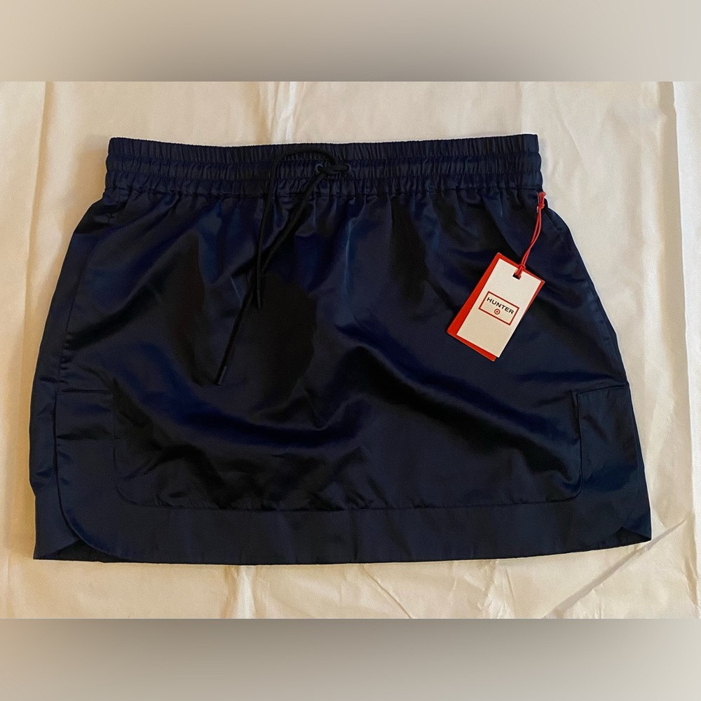 Navy Hunter for Target skirt, size L, tags still on